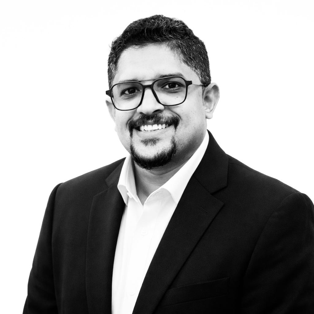 Hashim Wafa — Corporate Lawyer, Startup Mentor